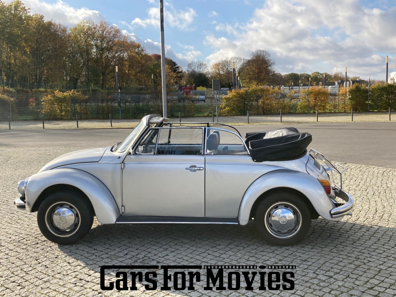 CarsForMovies | VW Käfer 1303 LS 1978 Deutschland Silber Schwarz Zivilfahrzeug Cabrio Berlin 5225 Oldtimer Heckgepäckträger